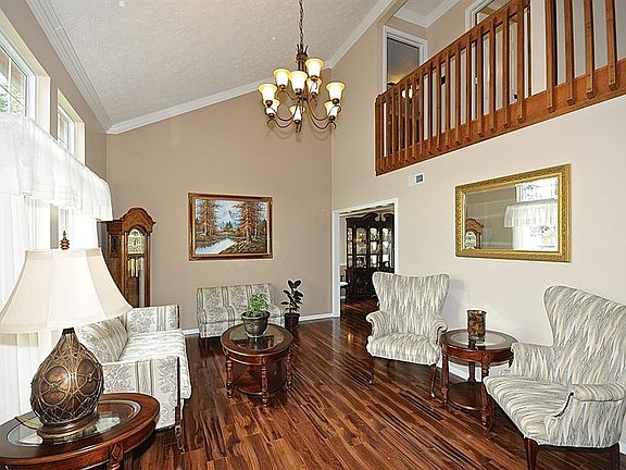 4th image of 6026 Pine Forge Cir