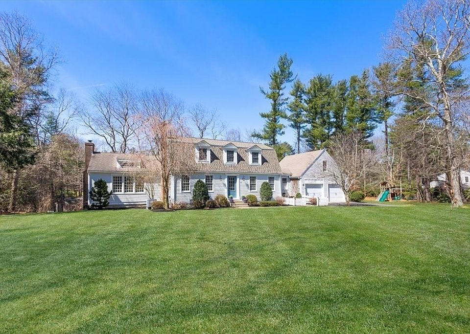 1st image of 28 Christina Ct