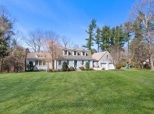 28 Christina Ct, Duxbury, MA 02332