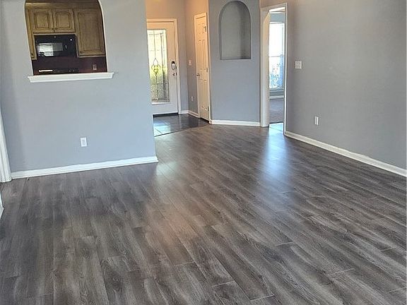 5th image of 2124 Stardust Dr