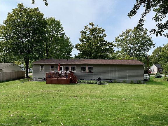 3rd image of 4071 Burton Dr
