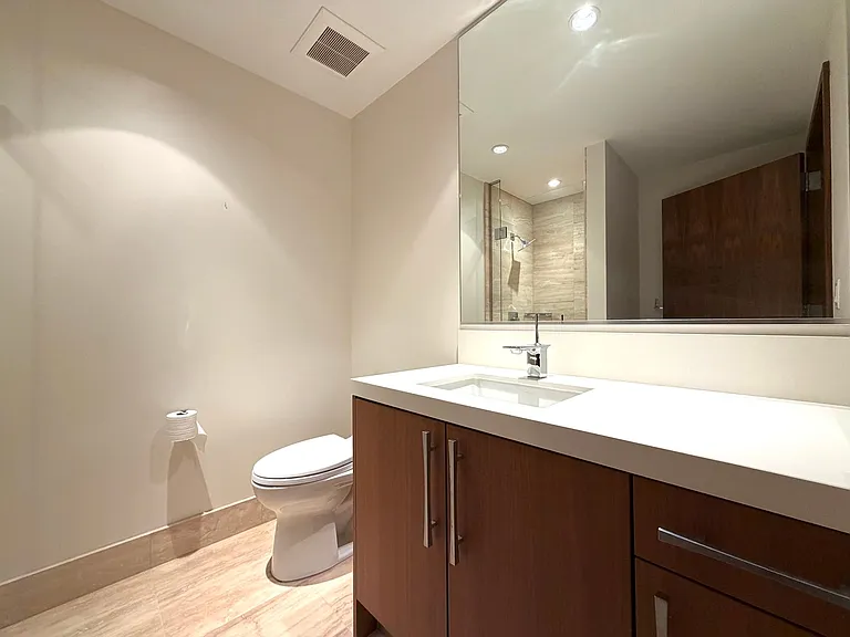 1555 Kapiolani Blvd #1901 — Photo 9