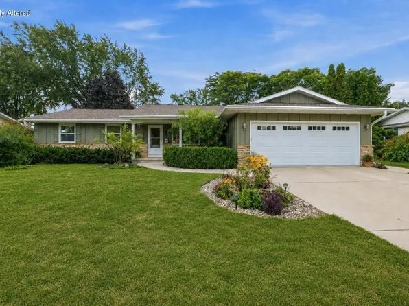 452 Willsher DRIVE, Fond Du Lac, WI 54935