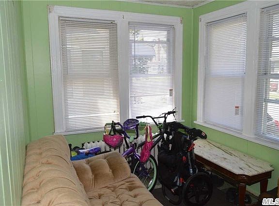 4th image of 198-12. 100th Ave