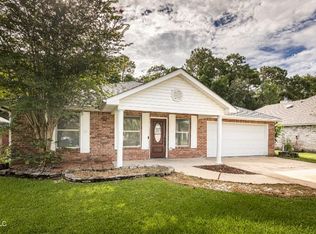 782 Gentry St, Biloxi, MS 39532