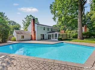 26 Revere Rd, Riverside, CT 06878