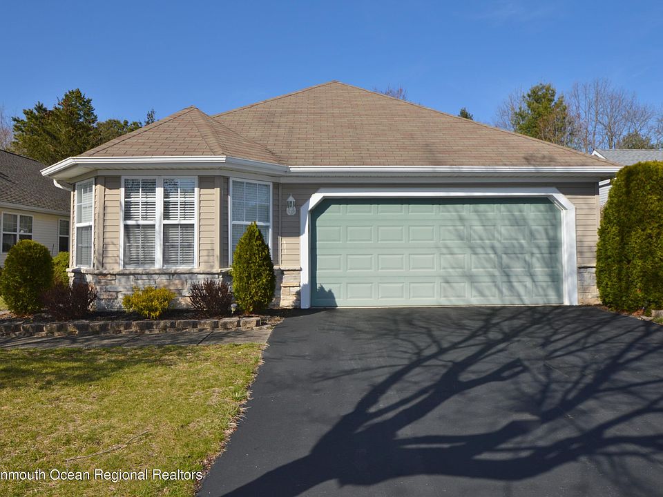1st image of 3493 Vicari Ave