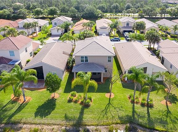 4th image of 10562 Carolina Willow Dr