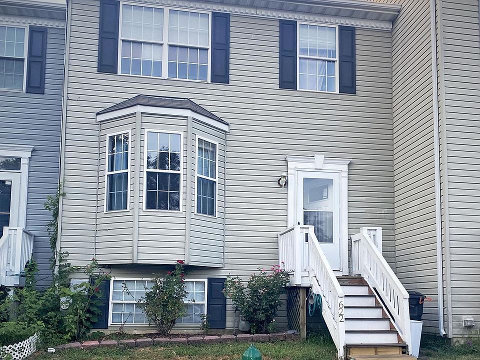 1st image of 622 Island Creek Ct