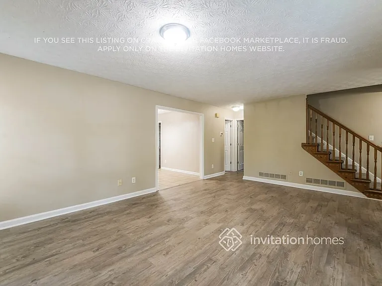 83 Mill Pointe Pl — Photo 7