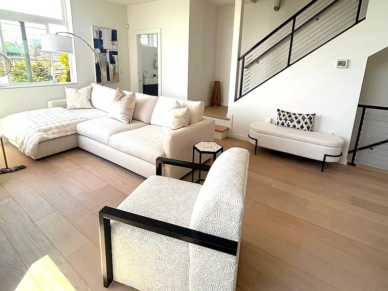 2560 14th Ave W #A — Photo 12