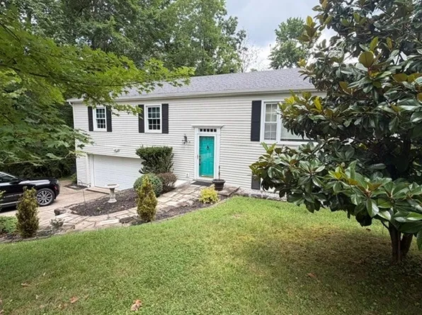 1603 Wilshire Pl, Charleston, WV 25314