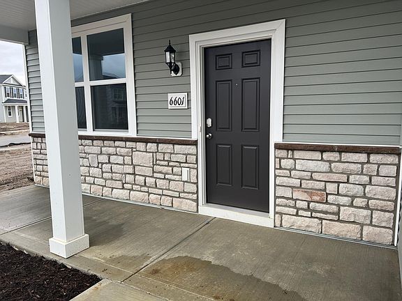 4th image of 6601 Woods Ct