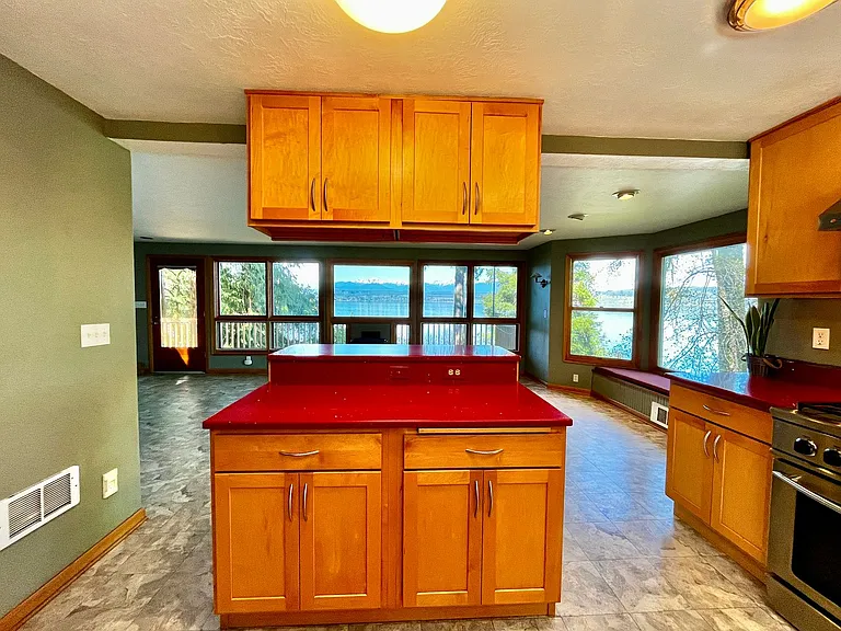 1912 NW Lutes Rd — Photo 8