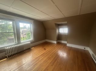 49 Taconic St, Pittsfield, MA 01201