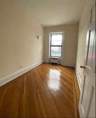 Rented by Compass | media 10