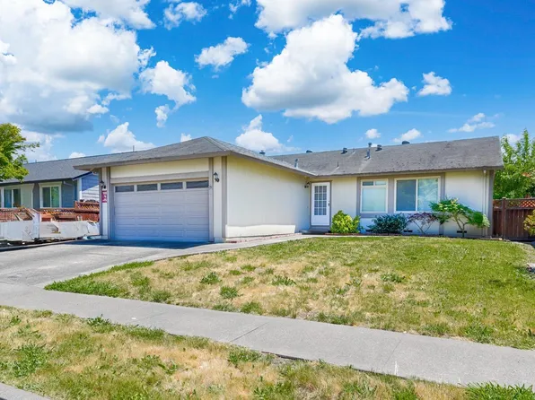 2322 Pacheco Place, Santa Rosa, CA 95401