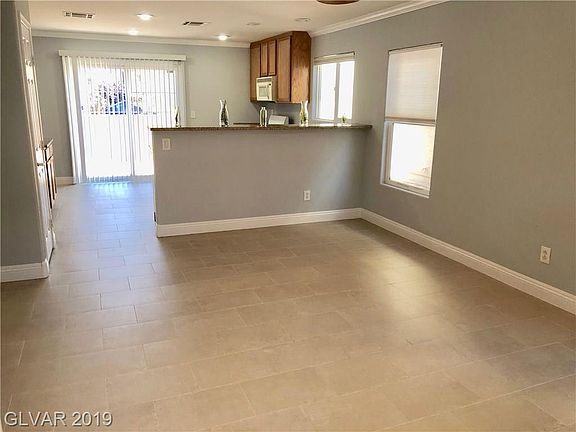 2nd image of 538 Swiss Cottage Ave