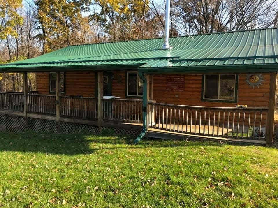 1st image of 16095 Shedivy Dr