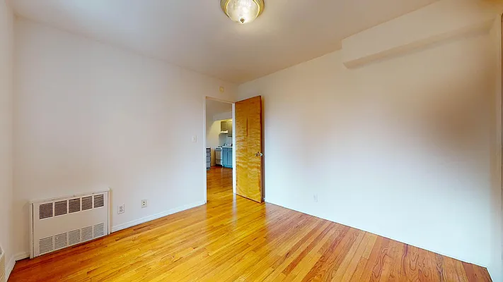 Rented by Bond New York | media 7