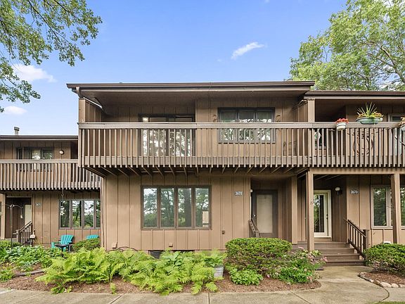 4th image of 2671 Sumac Rdg