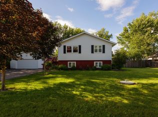 28504 107th St, Trevor, WI 53179