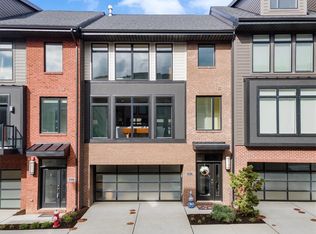 6463 Danielle St, Pittsburgh, PA 15206