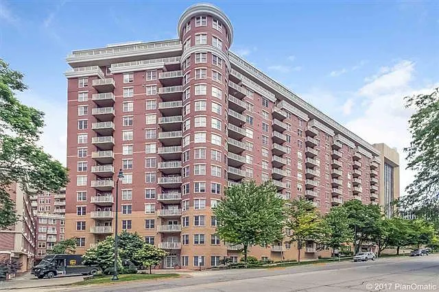 360 W Washington Ave #1001 — Photo 45