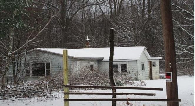 1st image of 12715 Apple Dr