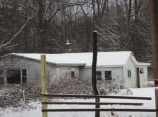 12715 Apple Dr, Nunica, MI 49448