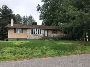 17 Phillip Dr, Salem, NJ 08079