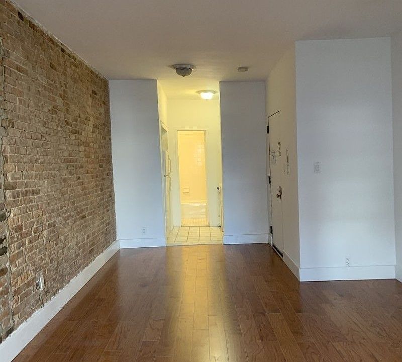 1st image of 427 E 80th St #B3