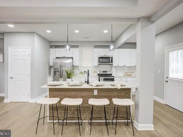 2923 Silver Hill Ave, Baltimore, MD 21207