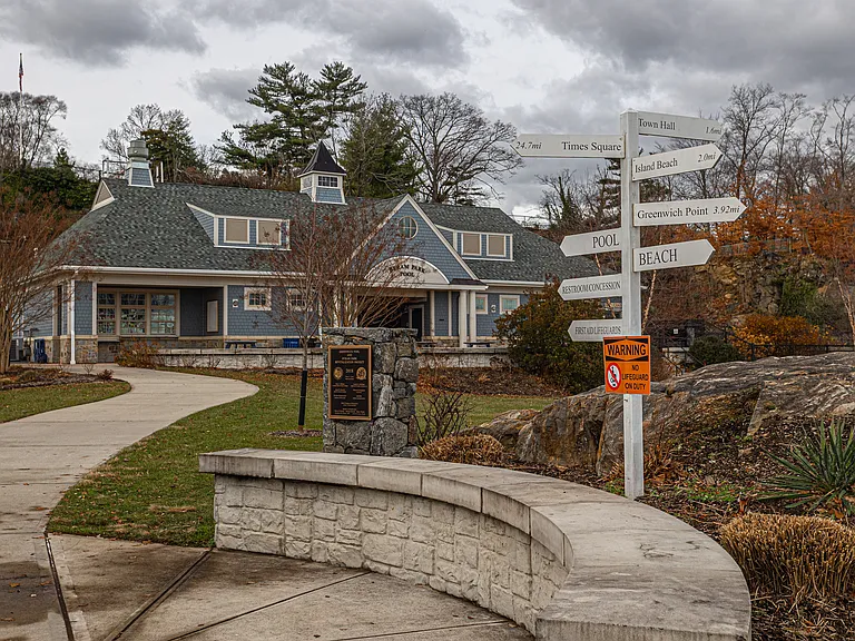 3 Highland Rd #B — Photo 29
