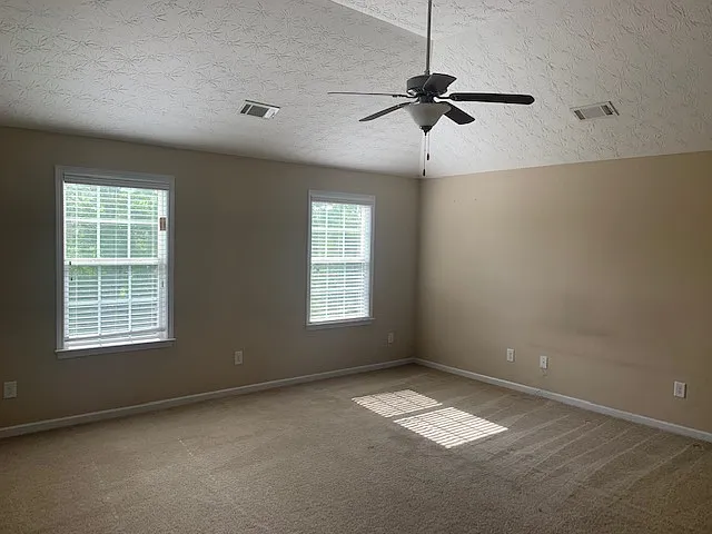 9017 Sante Fe Ct — Photo 6