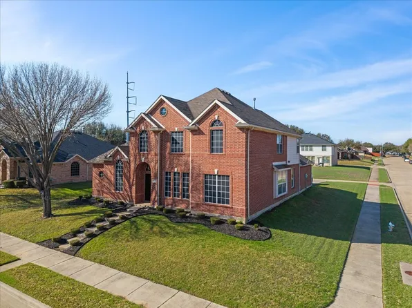 1137 Versailles Ave, Desoto, TX 75115