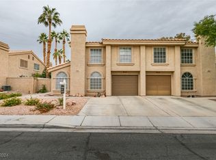 2810 Briar Knoll Dr, Henderson, NV 89074