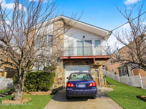 979 Hylan Blvd, Staten Island, NY 10305
