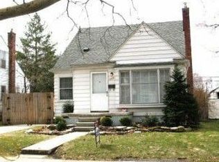665 Meadowdale St, Ferndale, MI