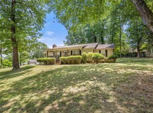 3710 Cherokee Frd, Gainesville, GA 30506
