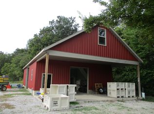 7489 E Grant Rd, Walnut Hill, IL 62893