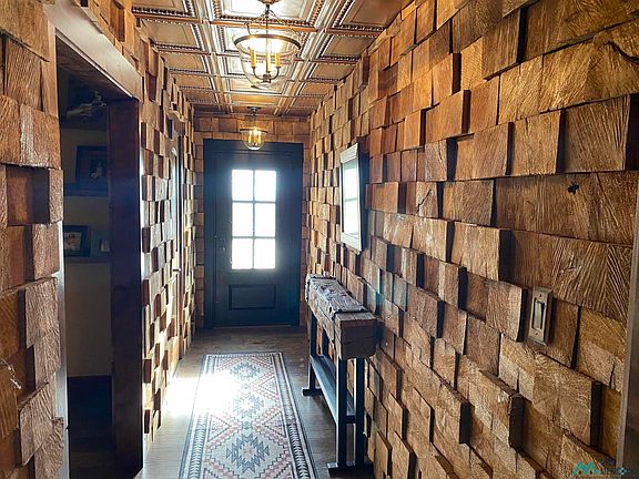 5th image of 3410 E Rose Rd