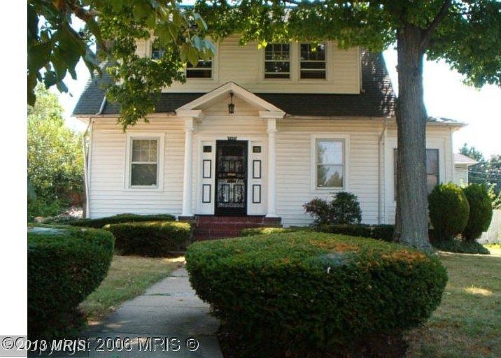 2nd image of 3607 Cedardale Rd