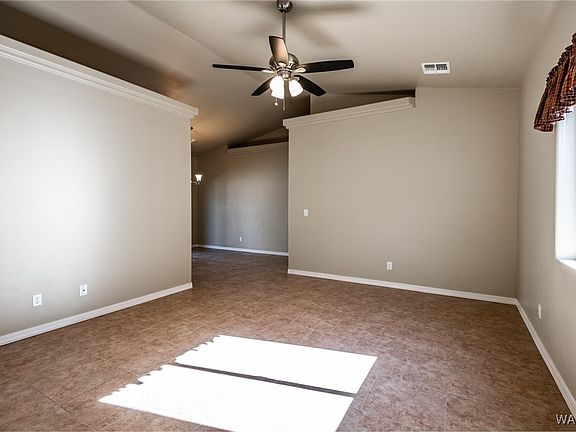 2nd image of 3728 N Arizona Street