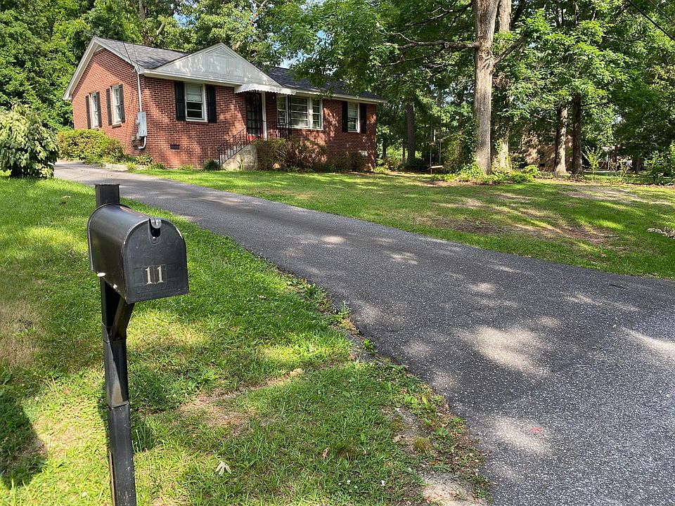 11 Mayfair Drive Taylors, SC