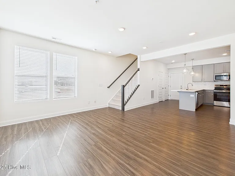 1259 Shaw View Aly — Photo 8
