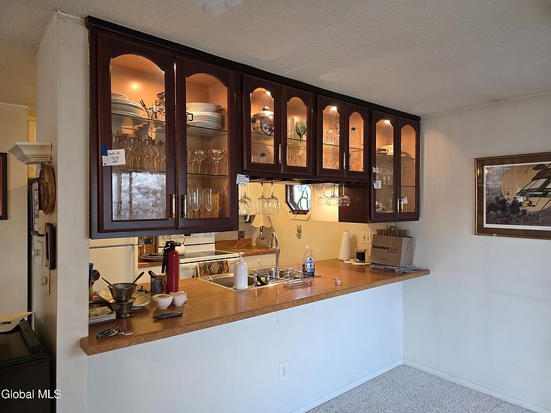 5th image of 13 Donna Lynn Drive