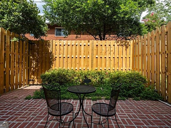 2nd image of 1604 Briarcliff Rd #2