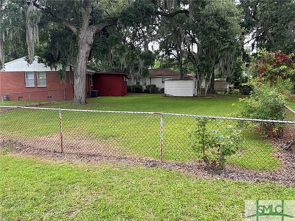3rd image of 346 Bunting Drive