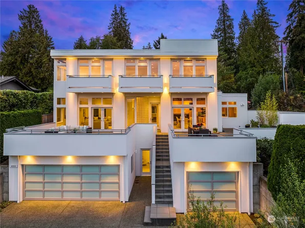 4000 92nd Avenue NE, Yarrow Point, WA 98004